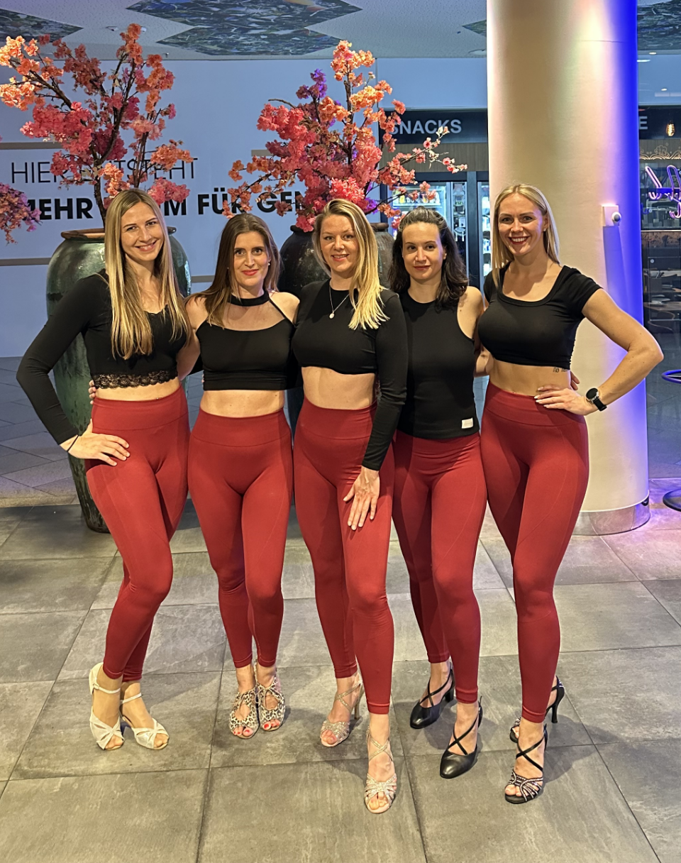 Bachata-Ladys